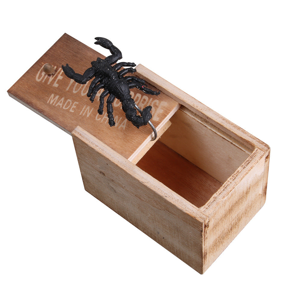 Trick Spider Funny Scare Wooden Box Quality Prank Wooden Scare Box